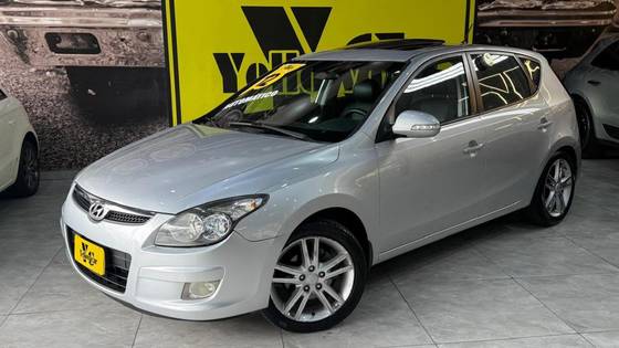 HYUNDAI I30 2.0 MPFI GLS 16V GASOLINA 4P AUTOMÁTICO HYUNDAI I30 2.0 MPFI GLS 16V GASOLINA 4P AUTOMÁTICO